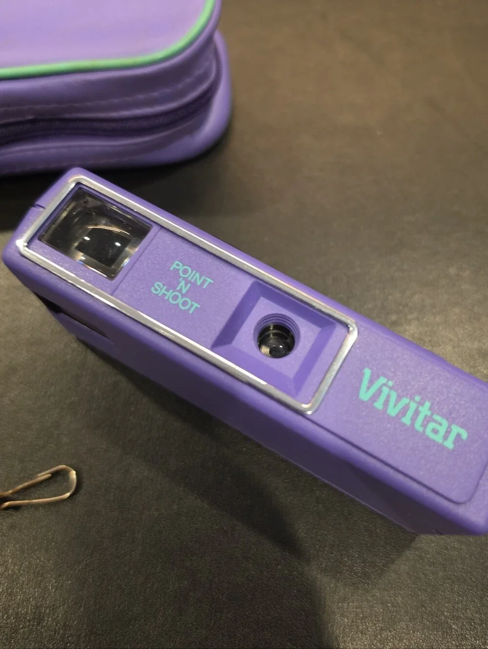 2 Vtg 1987 Vivitar Point 'N Shoot 110 Film Cameras Purple w/ Manual & 3 Cases